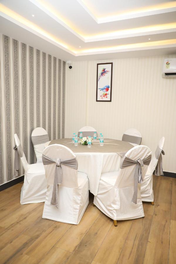 Royal Ace Boutique Hotel Bangalore Exterior foto