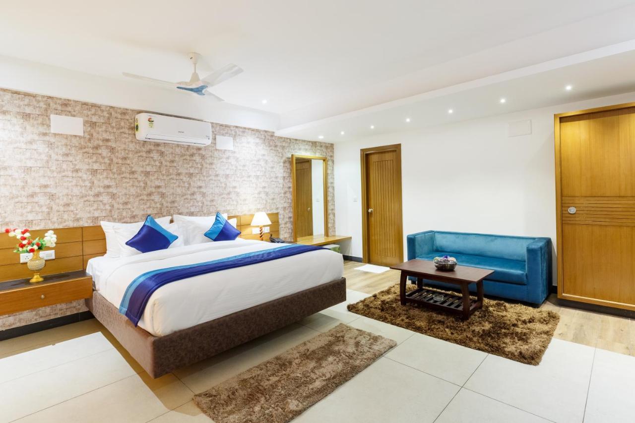 Royal Ace Boutique Hotel Bangalore Exterior foto